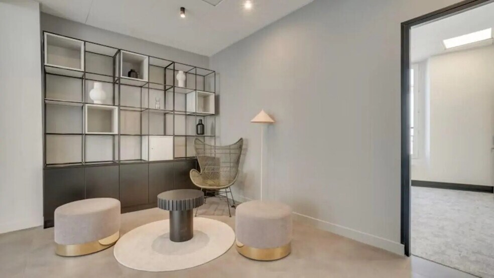 Bureau dans Paris à louer - Photo de l’immeuble – Image 3 sur 5