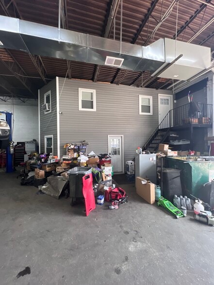 247 W Cayuga St, Philadelphia, PA à vendre - Photo de l’immeuble – Image 3 sur 9