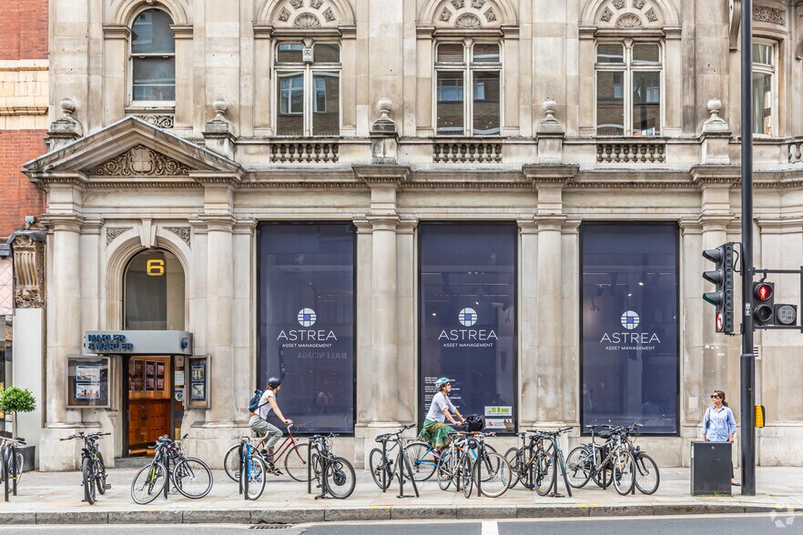 6 Sloane St, Londres à louer - Photo de l’immeuble – Image 3 sur 4