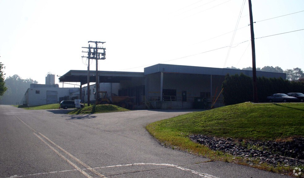 47 Park Ave, Elverson, PA à vendre - Photo de l’immeuble – Image 2 sur 12