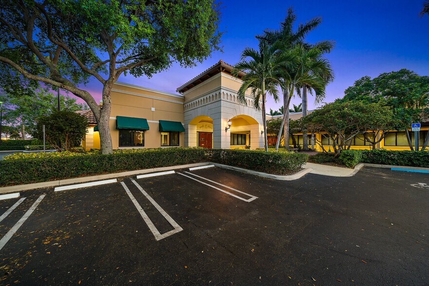 500 Columbia Dr, West Palm Beach, FL à louer - Photo de l’immeuble – Image 2 sur 20