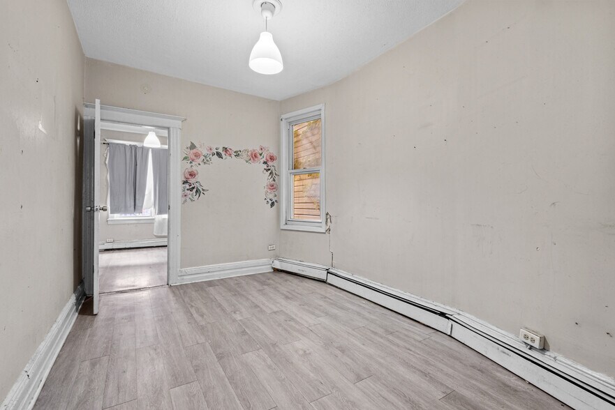 571 W Side Ave, Jersey City, NJ à vendre - Photo de l’immeuble – Image 2 sur 24