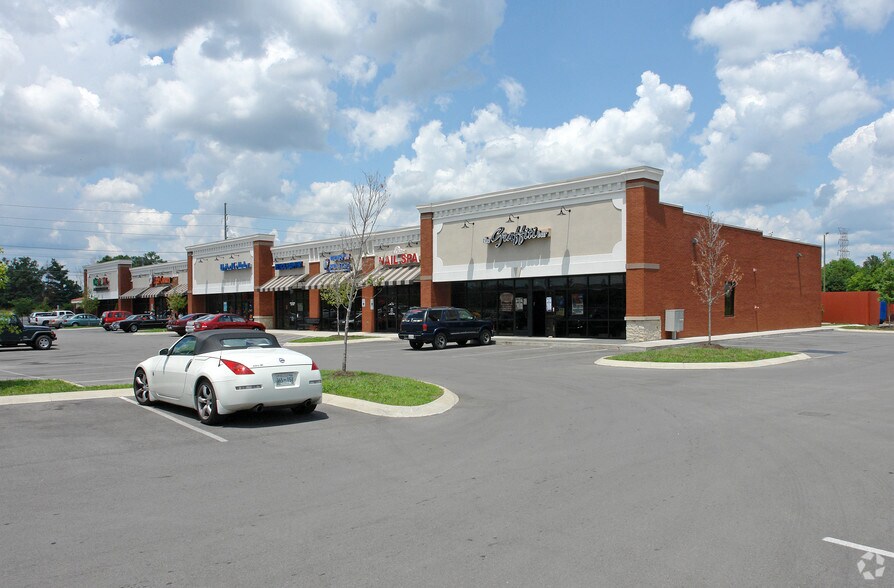 2962 S Rutherford Blvd, Murfreesboro, TN à louer - Photo de l’immeuble – Image 2 sur 13