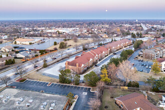 825 E Golf Rd, Arlington Heights, IL - VUE AÉRIENNE  vue de carte - Image1