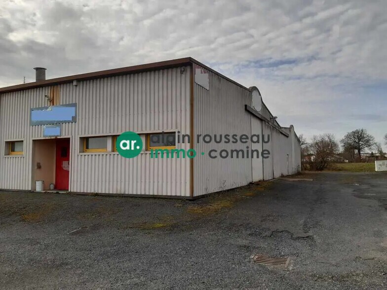Industriel/Logistique dans La Plaine à louer - Photo de l’immeuble – Image 1 sur 1