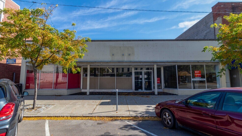 36 Liberty St, Bath, NY à louer - Photo de l’immeuble – Image 3 sur 25