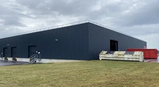 Plus de détails pour Local d'activités à louer