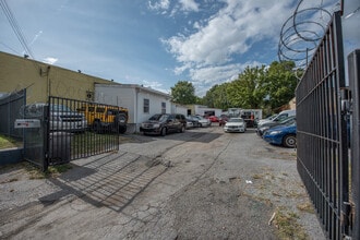 2838 Bladensburg Rd NE, Washington, DC à louer Photo intérieure– Image 2 sur 26