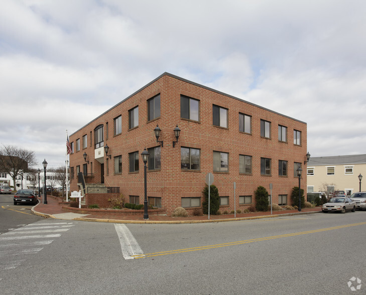 161 Cherry St, New Canaan, CT à louer - Photo de l’immeuble – Image 3 sur 41