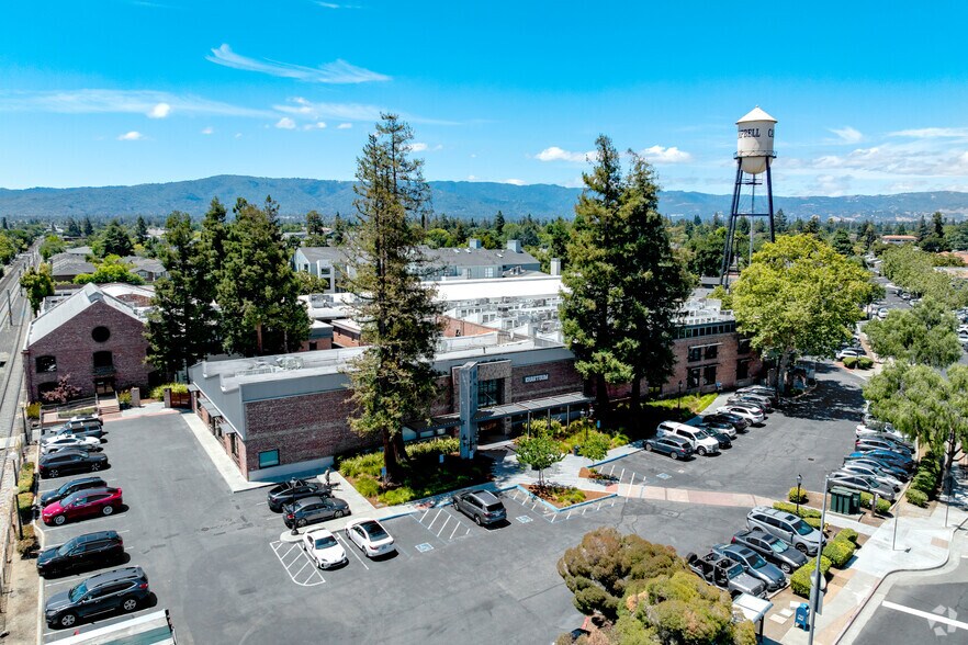 300 Orchard City Dr, Campbell, CA à louer - Aérien – Image 3 sur 5