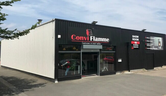 Plus de détails pour Local commercial à louer