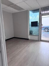 3511 Pinemont Dr, Houston, TX à louer Photo intérieure– Image 2 sur 2