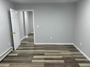 796-824 Park Ave, Bloomfield, CT à louer Photo intérieure– Image 2 sur 8