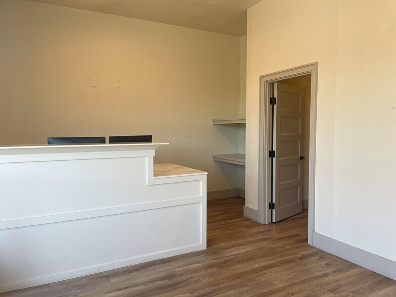 511-515 Lee Blvd, Richland, WA à louer - Photo de l’immeuble – Image 3 sur 9