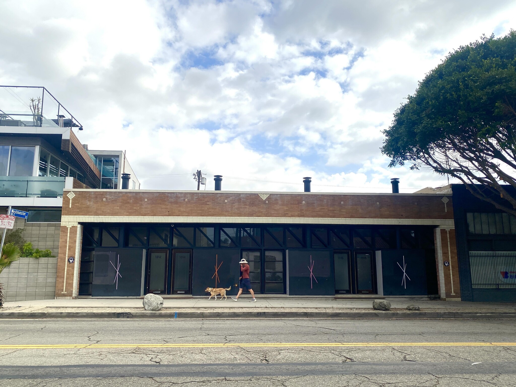 1316 Pacific Ave, Venice, CA à louer Photo de l’immeuble– Image 1 sur 13