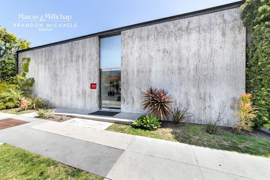 110 N Doheny Dr, Beverly Hills, CA à vendre - Photo de l’immeuble – Image 3 sur 13