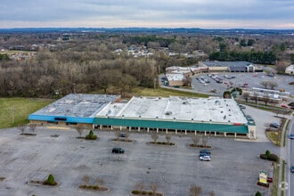 1660 S Middle Tennessee Blvd, Murfreesboro, TN - VUE AÉRIENNE  vue de carte