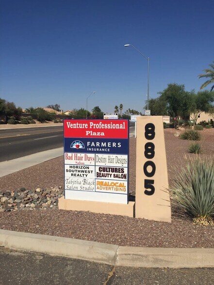 8805 W Union Hills Dr, Peoria, AZ à louer - Photo de l’immeuble – Image 2 sur 7
