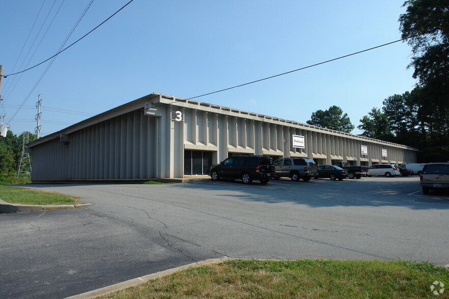 3700-3800 Oakcliff Rd, Doraville, GA à louer - Photo principale – Image 1 sur 6