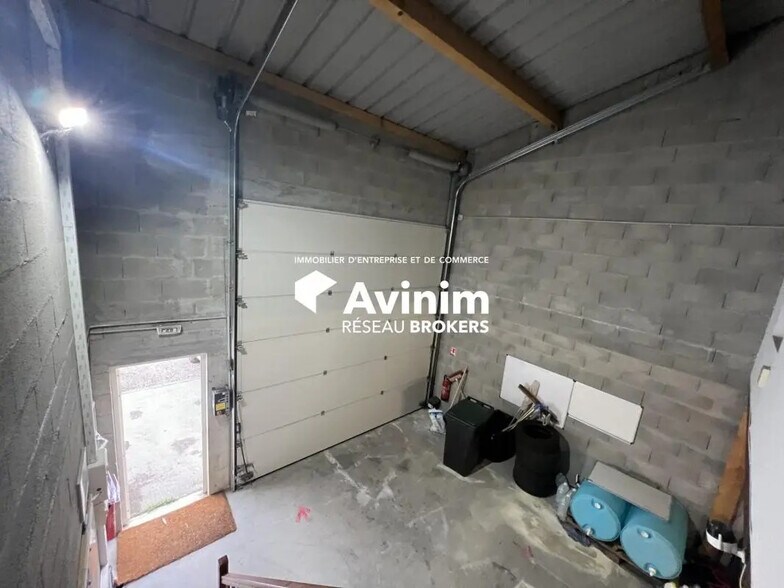Local d’activités dans Tignieu-Jameyzieu à louer - Photo intérieure – Image 1 sur 17