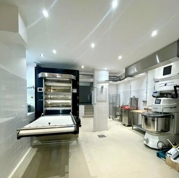 Local commercial dans Nice à louer - Photo intérieure – Image 3 sur 4