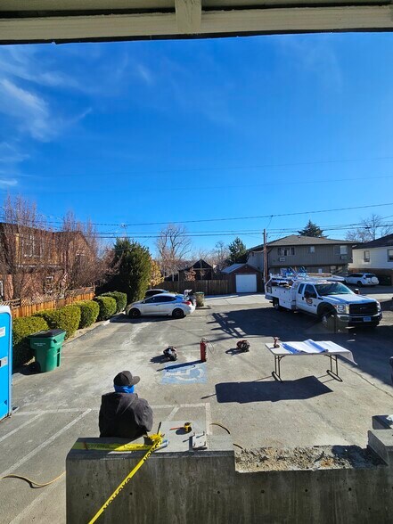 608 Lander St, Reno, NV à louer - Photo de l’immeuble – Image 2 sur 16