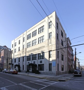 Plus de détails pour 328-330 Grand St, Hoboken, NJ - Bureau/Médical à louer