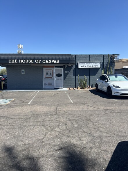 5541 N 59th Ave, Glendale, AZ à louer - Photo de l’immeuble – Image 3 sur 11