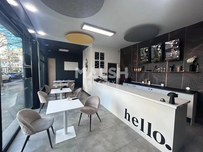 Plus de détails pour Local commercial à louer