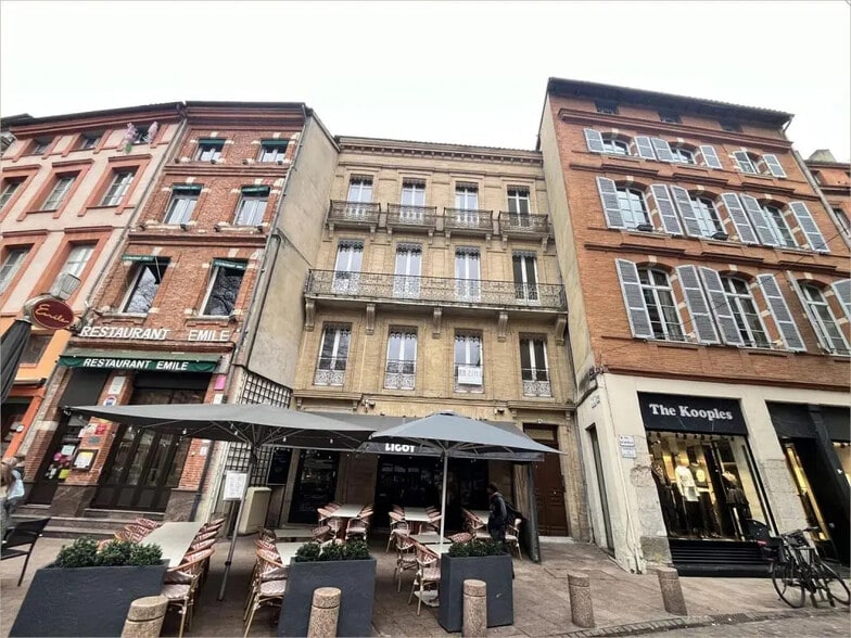 14 Place Saint Georges, Toulouse à louer - Photo de l’immeuble – Image 2 sur 10
