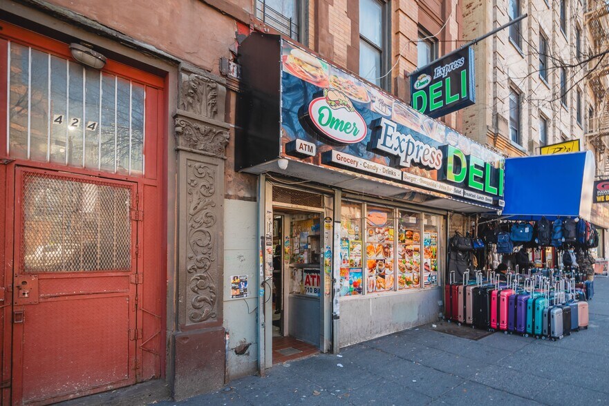 424 East 149Th Street, New York, NY à vendre - Photo de l’immeuble – Image 3 sur 6