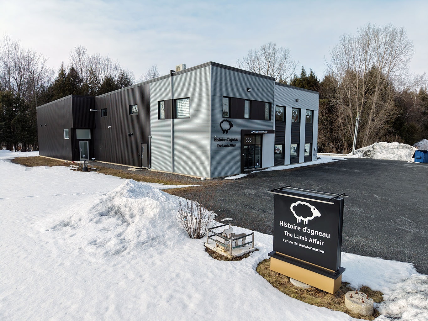 333 Ch Brosseau, Cowansville, QC à louer Photo principale– Image 1 sur 29