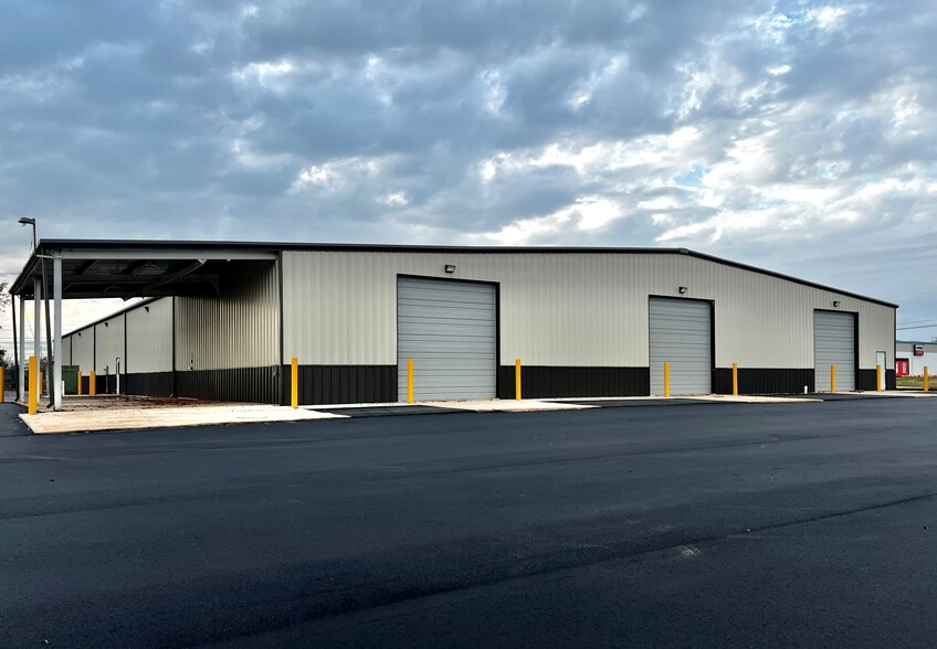 1570 Parker Ln, Enterprise, AL à louer - Photo de l’immeuble – Image 1 sur 4
