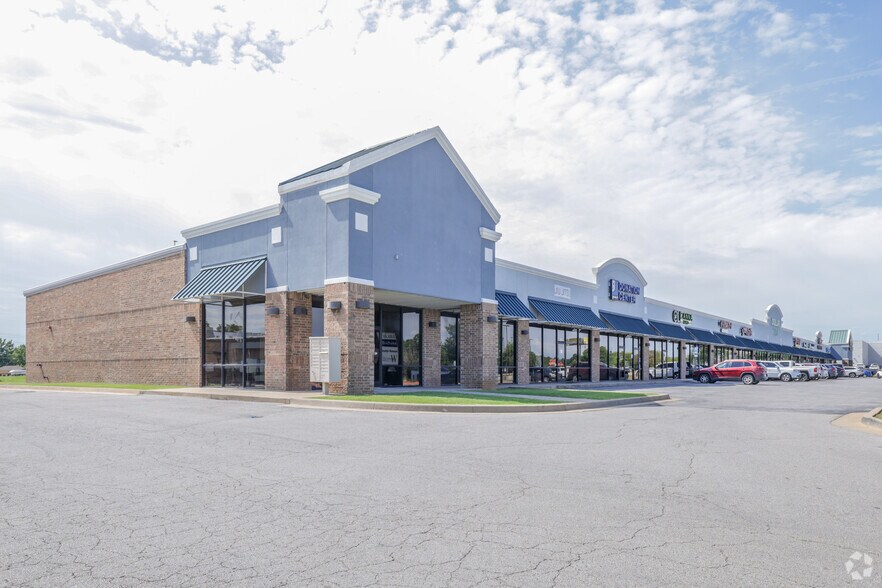 6406-6450 S Elm Pl, Broken Arrow, OK à louer - Photo de l’immeuble – Image 3 sur 6