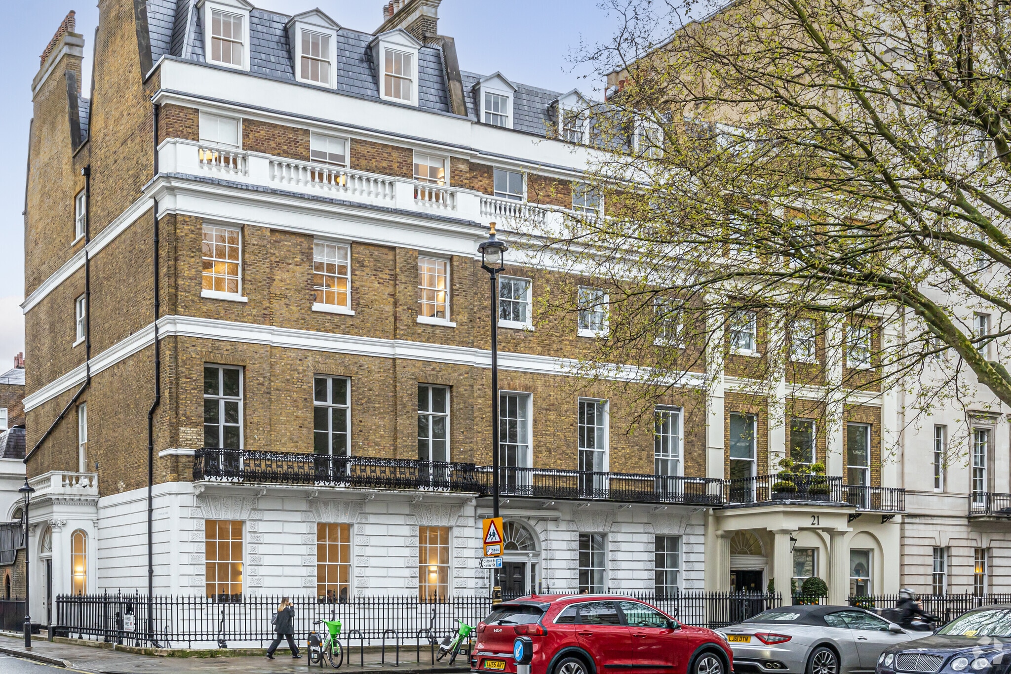 19 Portland Pl, Londres à louer Photo principale– Image 1 sur 20