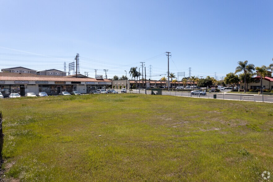 2150 Artesia Blvd, Torrance, CA à louer - Photo de l’immeuble – Image 3 sur 7