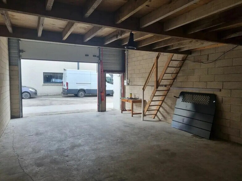 1 Route D'Ozoir, Roissy-en-Brie à louer - Photo de l’immeuble – Image 3 sur 6