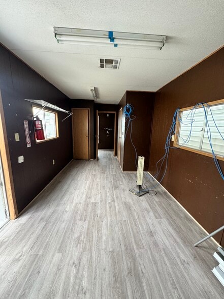 1316 133rd Pl, College Point, NY à louer - Photo de l’immeuble – Image 2 sur 2