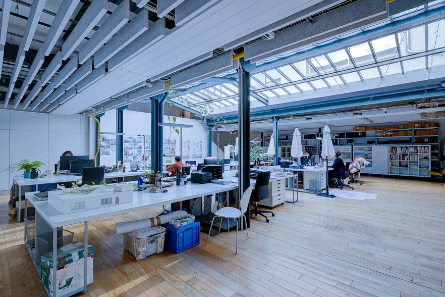 Bureau dans Montreuil à vendre - Photo de l’immeuble – Image 3 sur 6