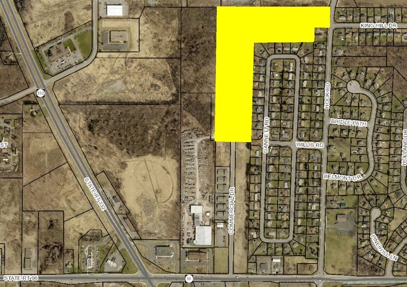 1225 Commercial Dr, Farmington, NY à vendre - Photo de l’immeuble – Image 2 sur 3