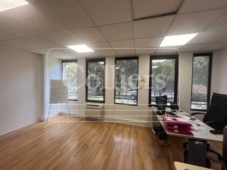 Bureau dans Marseille à louer - Photo intérieure – Image 1 sur 8