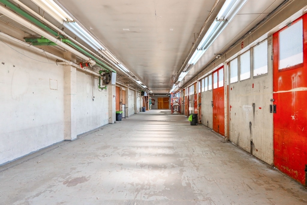 8324 Fraser St, Vancouver, BC à louer Photo intérieure– Image 1 sur 9