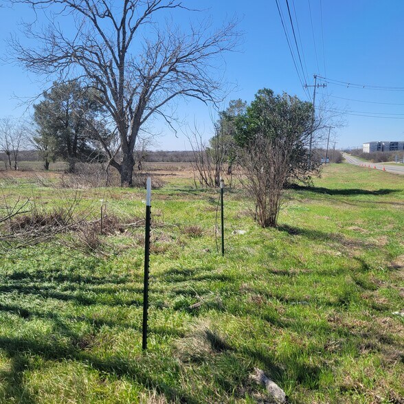 2880 FM 1101, New Braunfels, TX à vendre - Photo de l’immeuble – Image 3 sur 8
