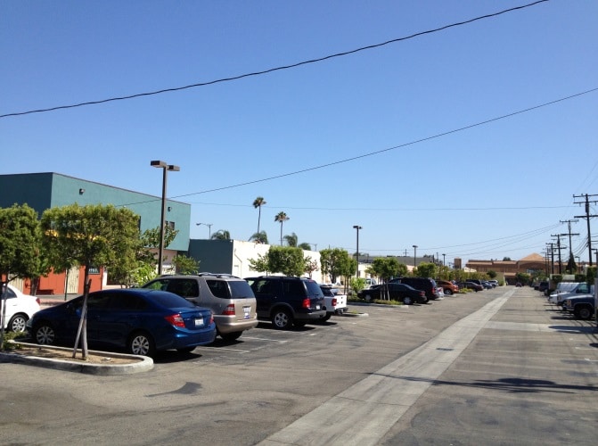 13901-13915 Van Ness Ave, Gardena, CA à louer - Photo de l’immeuble – Image 3 sur 14
