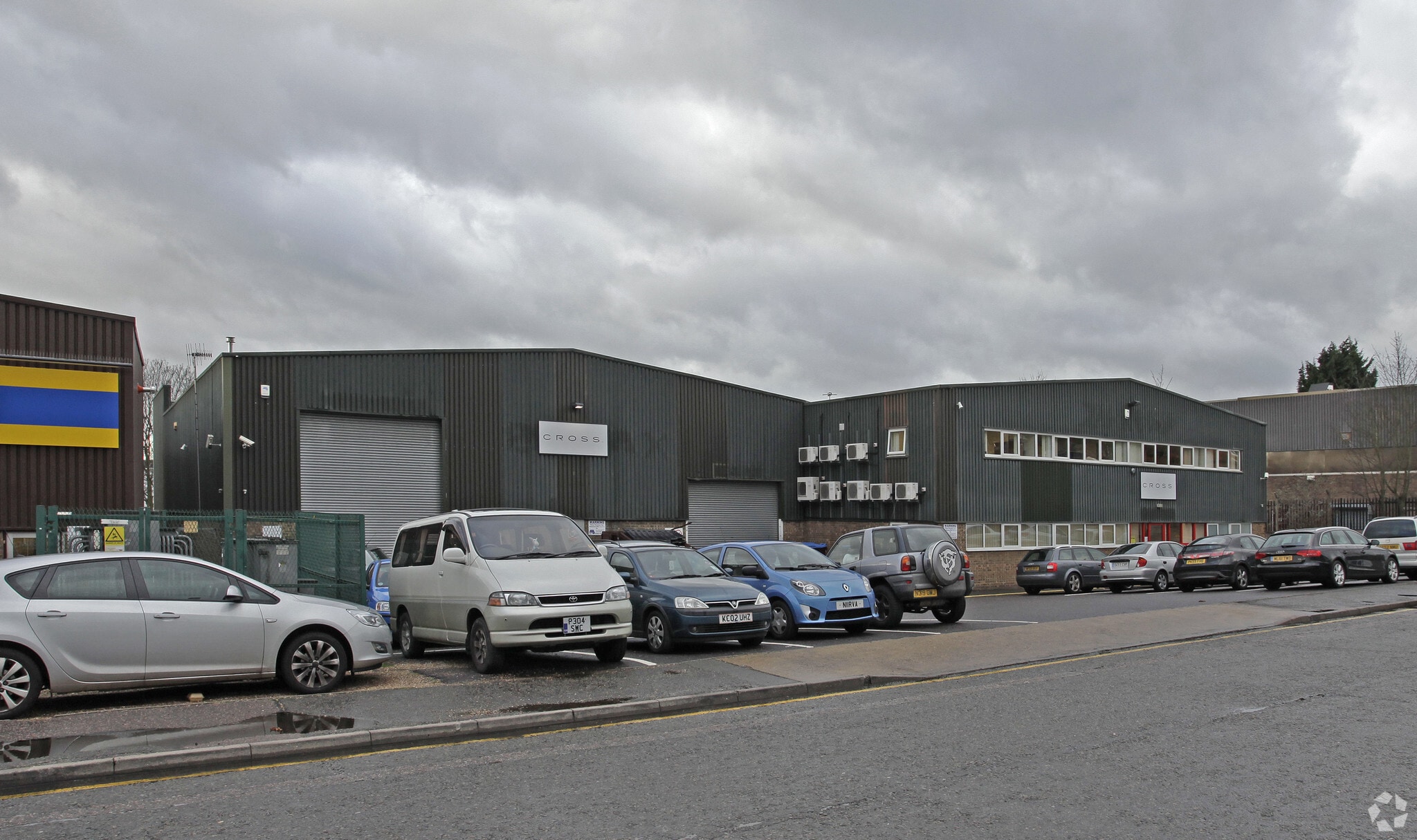 Thistle Rd, Luton à louer Photo principale– Image 1 sur 2