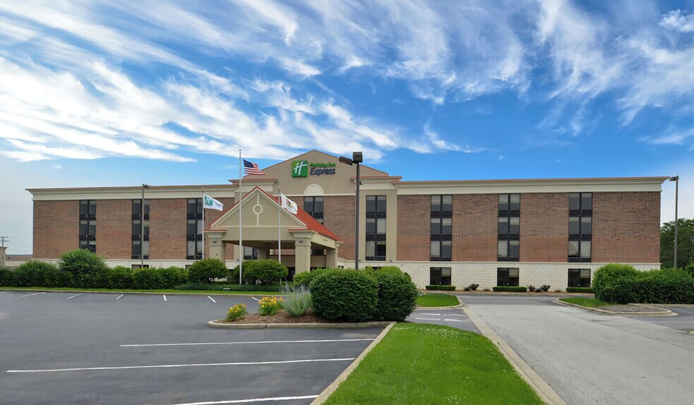 13330 Cicero Ave, Crestwood, IL à vendre - Photo de l’immeuble – Image 3 sur 48