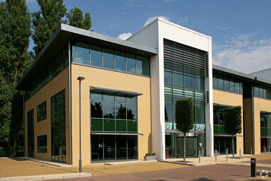Chiltern Hl, Gerrards Cross à louer - Photo de l’immeuble – Image 3 sur 4