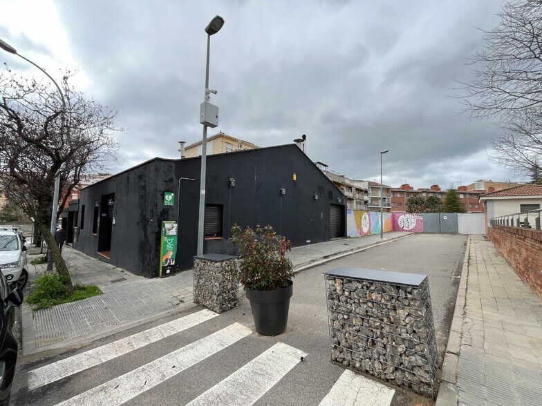 Local commercial dans Igualada, Barcelona à vendre - Photo de l’immeuble – Image 2 sur 6