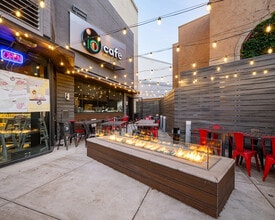 1-2700 Stoneridge Mall Rd, Pleasanton, CA à louer Photo intérieure– Image 1 sur 10