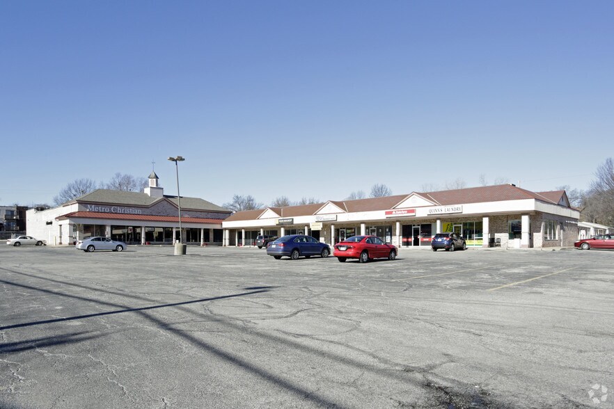 534-618 E 99th St, Kansas City, MO à louer - Photo principale – Image 1 sur 14